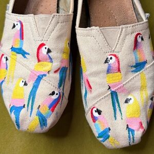 TOMS Vibrant Parrot Canvas Slip-Ons